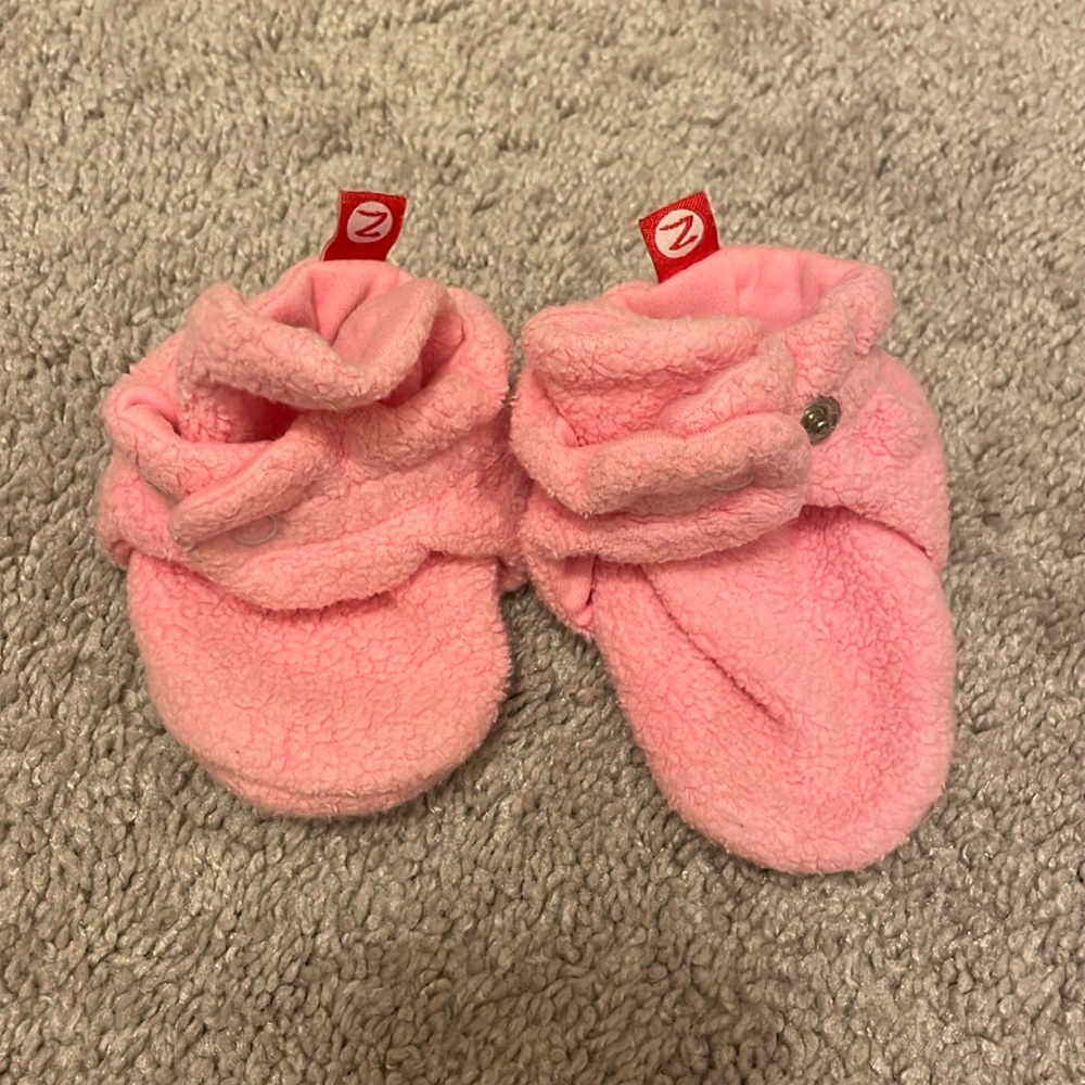 Zutano fleece 6 months old booties